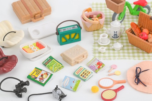 Sylvanian car picnic spares - sylvanian,