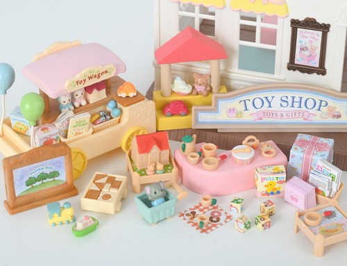 Sylvanian toy shop - &,
